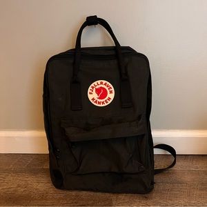 Fjall Raven Kanken Backpack